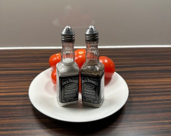 Salz&Pfefferstreuer Jack Daniel’s, Geschenk, Upcycling