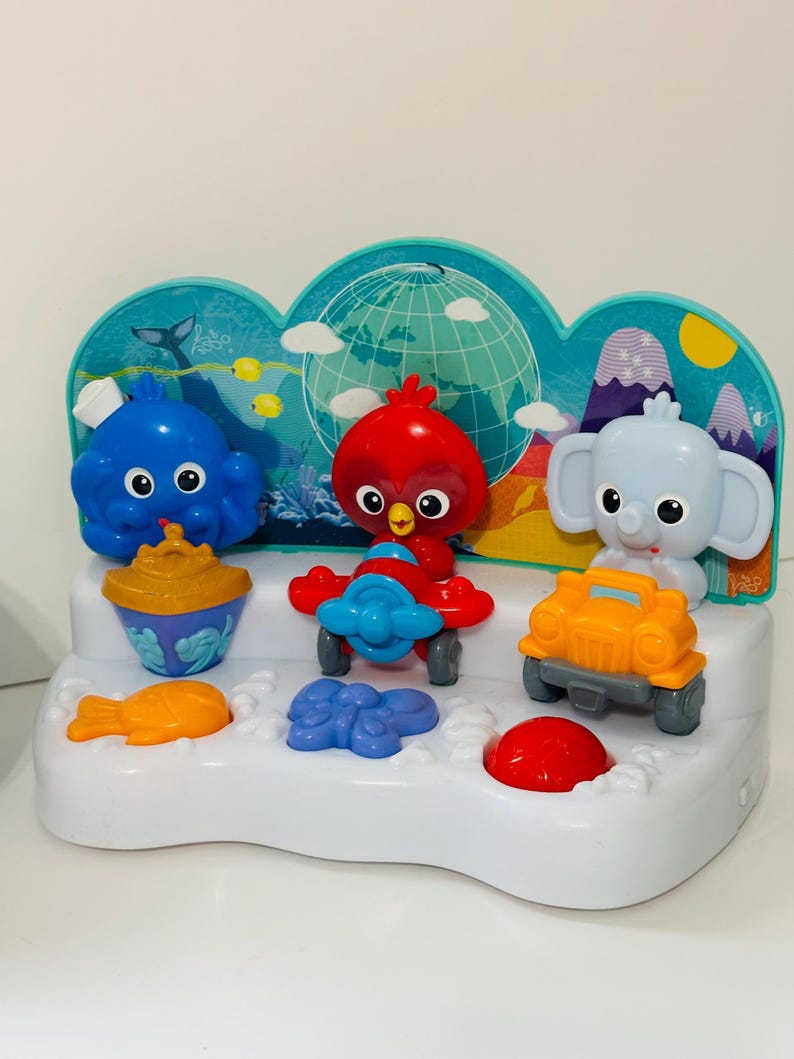 Leap Frog Busy Learning Bot and Baby Einstein Move & Discover Pals image 8