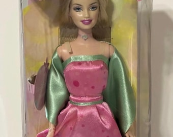 Totally Spring Primavera Barbie Doll (Mattel No. C4480) new in its original