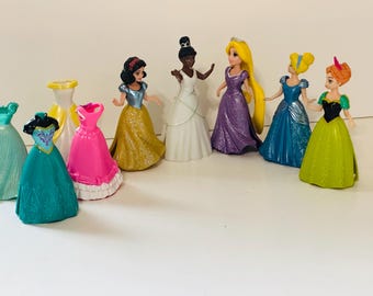 Poupées et robes Princess Little Kingdom Magiclip