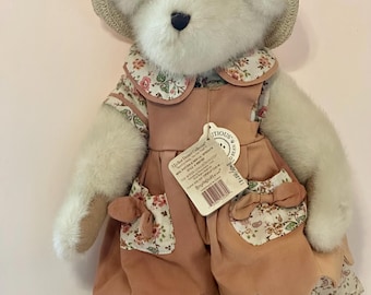 Boyds Bear- Mrs. Potter New With Tags & Stand 16" Limited Edition