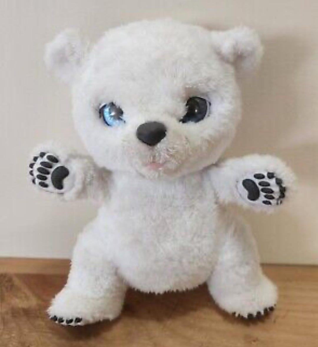 Fur Real Snifflin Sawyer Plush Baby Polar Bear Cub White Fur