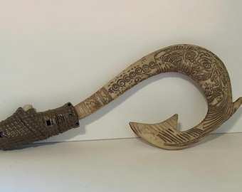 Moana Maui's Magical Fish Hook Lights Up Sounds Jakks Pacific 17" Sword