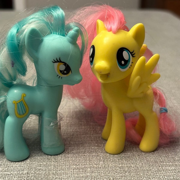 My Little Pony Set includes Fluttershy Pony & My Little Pony MLP Lyra Heartstrings