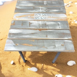 Mesa de playa enrollable Compass en bolsa/Mesa de playa portátil gris/blanca Compass Rose/Mesa Compass/Mesa ligera/Mesa en bolsa