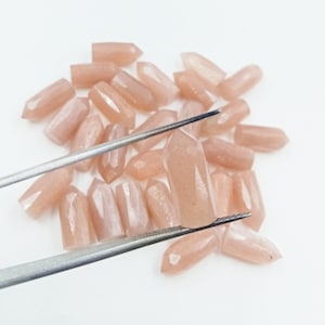 AAA Natural Peach Moonstone  Faceted Pointer Gemstone, Hand Carved Healing Crystal Wands Mini Tower Crystal Point, Jewelry Making Pendant