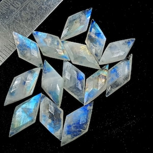 2,3,4,5 pieces Natural Rainbow Moonstone faceted Briolette Diamond Shape Gemstone, 10x22 mm Aprox, Women jewelry making earring gems jewelry