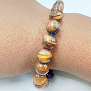 Natural Tiger Eye Gemstone Bracelet: Adjustable Round Beads (8-9mm)