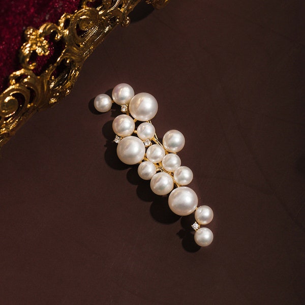 Handmade Bubbly Freshwater Pearl Cubic Zirconia Brooch Unique Anti-Light Design Trendy High-End Pin Versatile Stylish Accessory