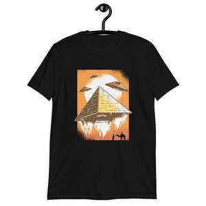 Pyramid UFO Short-Sleeve Unisex T-Shirt