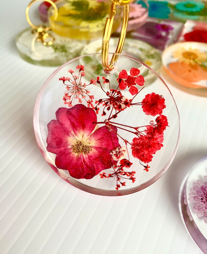 Pressed Powder On Key Chain Pressed Flower Keychain Round - Etsy
