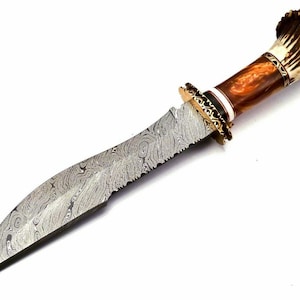 Adventure Awaits – 4-Inch Damascus Steel Knife with Sheep Horn Handle