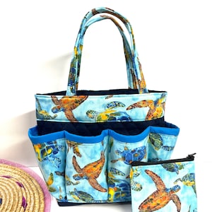 Turtles print.  Bingo bag With FREE COIN Bag // Nurse bag // Makeup bag organizer