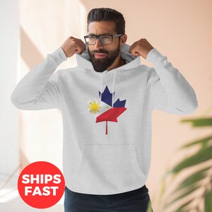 Sweat à capuche premium unisexe drapeau philippin et feuille d'érable | Sweat à capuche premium tendance philippino-canadien | Cadeau pour les Philippins | Sweat à capuche héritage philippin image 1