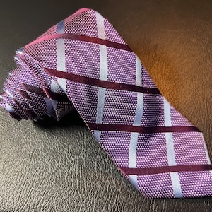 Purple tie with white stripes and dots made of pure silk