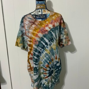 Bella Canvas fall inspired Tie Dyed Tshirt in size adult X~large.