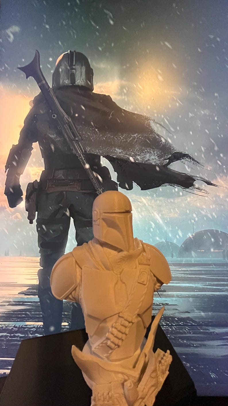 Mandalorian Figure image 1