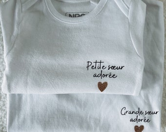 T-shirt entre soeur et frère « Petit soeur adorée - Grande sœur adorée  »