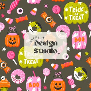 Puede incluir: Patrón repetido de ilustraciones con temática de Halloween sobre un fondo oscuro. El diseño incluye calabazas, donuts, caramelos y los textos "Trick or Treat" y "Boo". La imagen también presenta el texto "DAFNE + Design Studio".