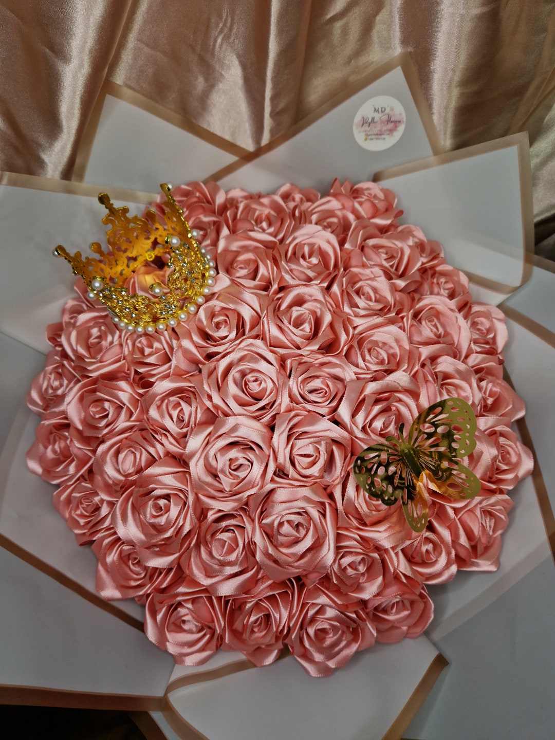 Make this beautiful 50 rose bouquet with me #50rosebouquet #ramode50ro