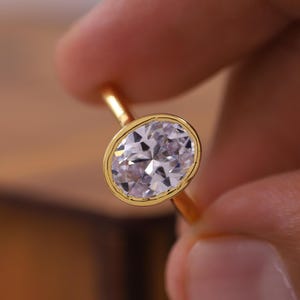 Full Bezel Set Engagement Ring, Oval Cut Lab Grown Diamond Ring, 18K Solid Gold Wedding Ring, IGI Certified Diamond Ring, Minimalist Ring