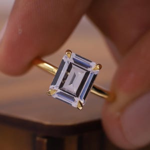 Four Prong Set Travel Ring, Emerald Cut Lab Grown Diamond Ring, 14k Solid Gold Wedding Ring, Solitaire Engagement Ring, Gift for Women