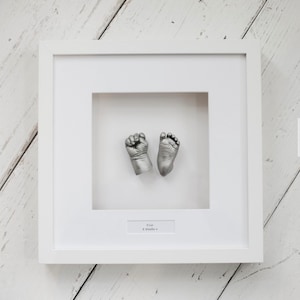 Kit de moulage 3D pour mains et pieds de bébé avec cadre - Cadeau de baby shower, décoration de chambre d'enfant, cadeau de naissance pour bébé. Du nouveau-né à 9 mois