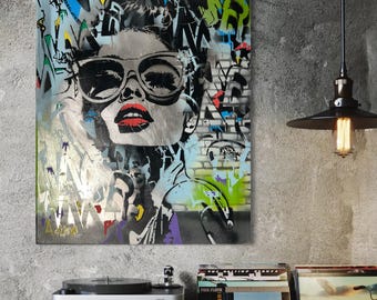 Lienzo pintado con aerosol vintage de Lady, arte pop, grafiti hecho a mano, arte mural, decoración urbana abstracta, calle moderna, 56 x 46 cm - LeighArtHouse