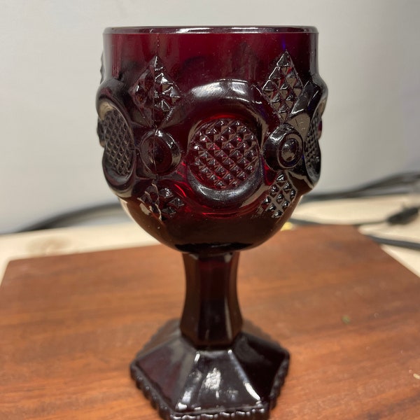 Avon Ruby Red Wine Glass 5”