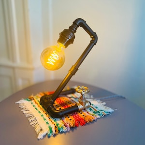 Personalized handmade Vintage table lamp Retro Pipe light industrial Rustic lamp E27 Edison Steampunk desk lamp