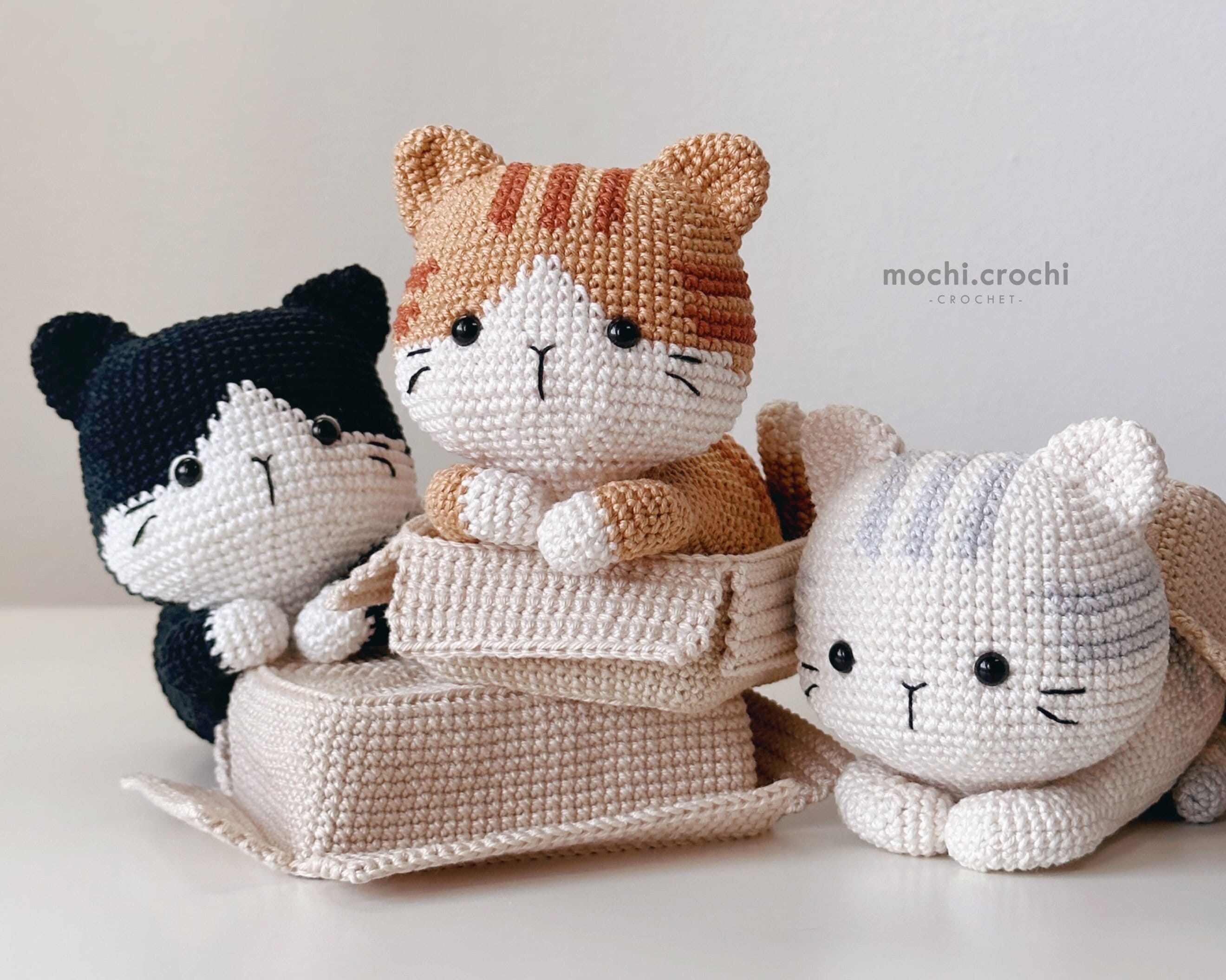 Crochet Pattern - Catloaf in the Box - Tuxedo Tabby+Tuxedo+Tabby Cat Amigurumi - PDF Digital Download (ENGLISH)