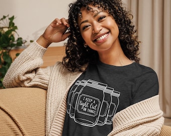 Camiseta relajada para mujer Tight Lid: vida en la granja, enlatado, camiseta con juego de palabras, camiseta divertida para mujeres, mujeres en la granja, camisetas de jardinería