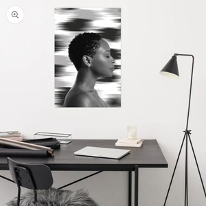 Queen in black & white Poster