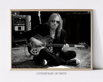 Tom Petty , Rickenbacker, Black And White Music Poster, Wall Decor