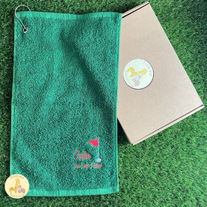 Personalised Golf Towel, Luxurious 550 GSM Ringspun Cotton, Embroidered Golfing Accessory, Perfect Golf Gift for Golf Lovers Golf Father