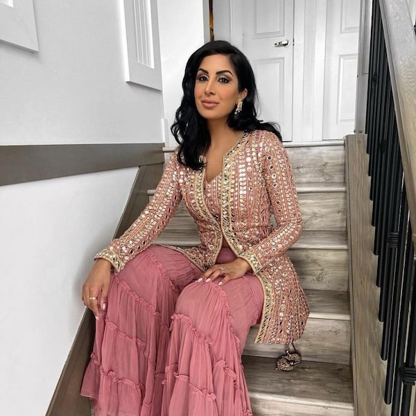 Indiase Bollywood geïnspireerde Georgette Pink Choli met sequentiewerk, Palazzo en Koti set, roze outfits, mooi 3-delig partywear palazzo