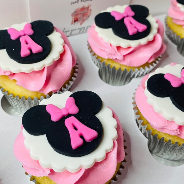 Minnie Fondant Cupcake Toppers