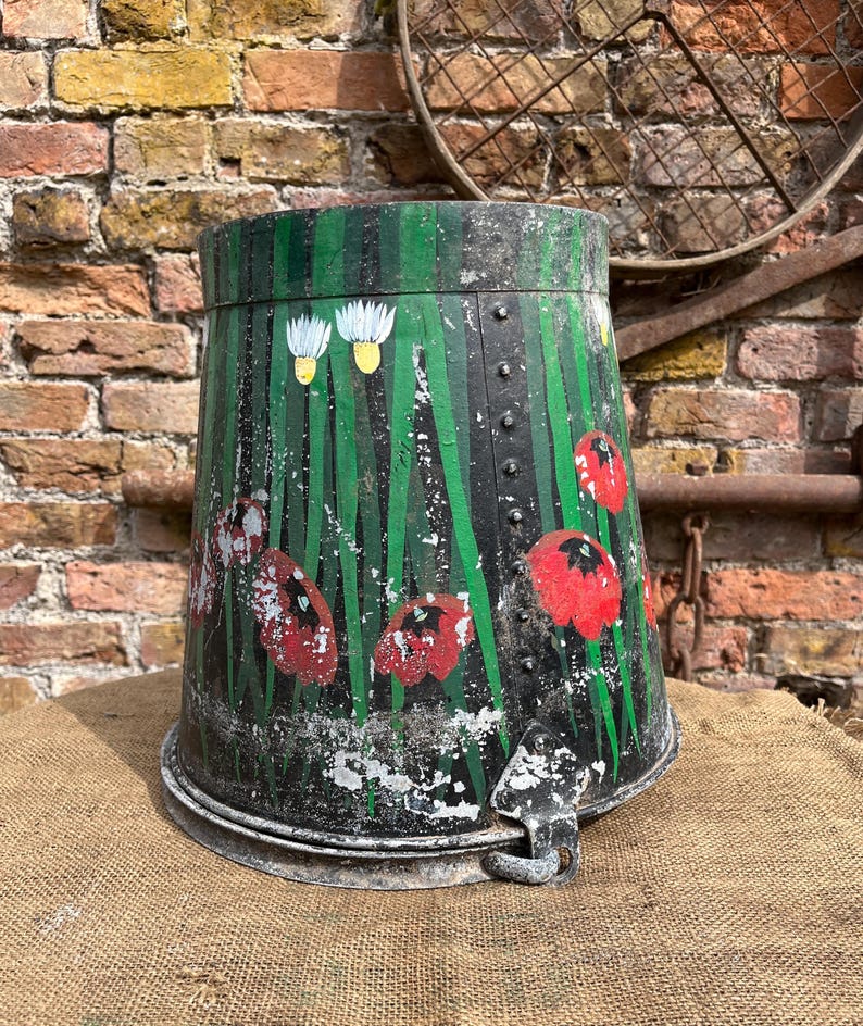 Vintage Galvanised Riveted Poppy Bucket/ Painted Bucket / Garden ...