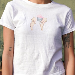 Kewpie Shirt Y2K Baby Tee Coquette 90s Shirt Downtown Girl Balletcore Crop Top Prezent dla nastolatki Fairycore Clothes Kitsch Strawberry Cupcake