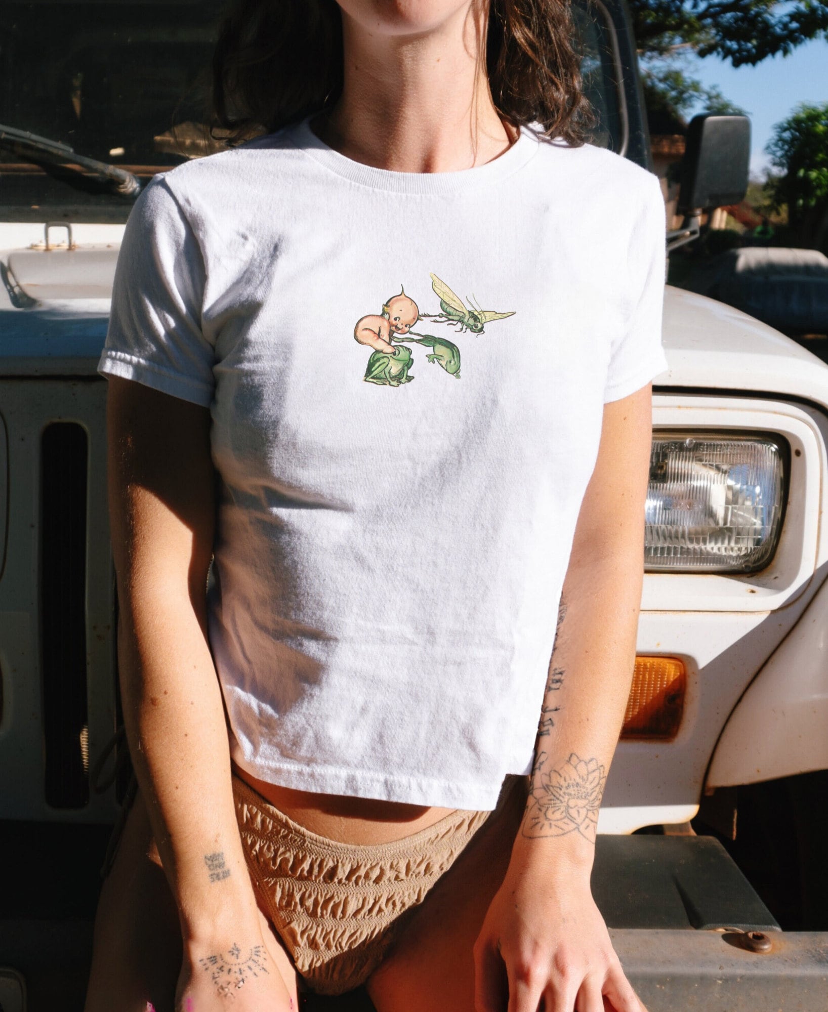 Kewpie Shirt, Y2K Baby Tee, Coquette 90s Shirt, Downtown Girl, Balletcore Crop Top, Teenage Girl Gift, Fairycore Clothes, Kitsch Frog Tshirt