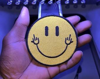 Trippy Smile Face Gestickter Aufnäher: Aufbügelbares Emoji
