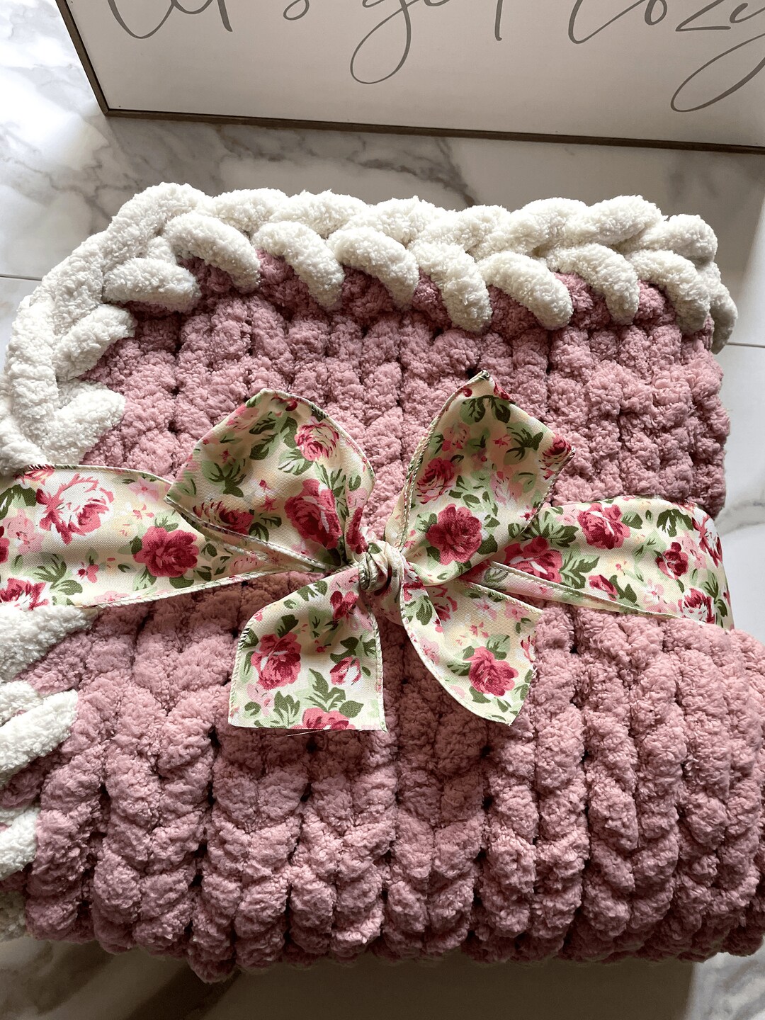 Chunky Finger Knit Baby Blanket/mat With Border, Newborn Nursery Decor