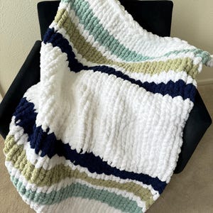 Handmade Striped Chunky Knit Throw Blanket: Soft Chenille BOHO Decor image 8