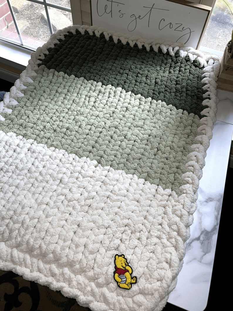 Chunky Finger Knit Baby Blanket/mat With Border, Newborn Nursery Decor
