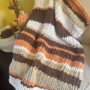 Handmade Striped Chunky Knit Throw Blanket: Soft Chenille BOHO Decor image 10