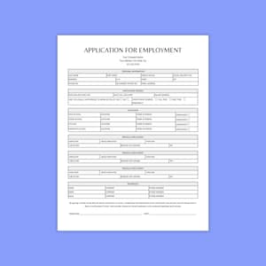 以下が含まれることがあります： 「APPLICATION FOR EMPLOYMENT」と書かれた白い求人応募用紙。個人情報、学歴、職務経歴などの項目があります。背景は水色です。