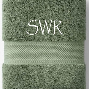 Personalized Towel Set of 2 | Monogrammed Hand Towel | Gift Idea | - Etsy