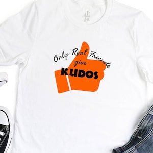 Only Real Friends Give Kudos, Strava gift, cute athlete tshirt, running tee, Cyclist t-shirt, Runners birthday, fathers day, cycling mom
