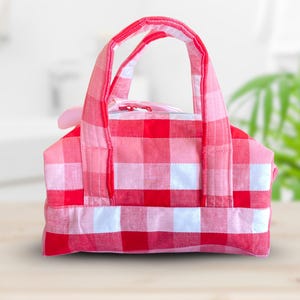 Gingham Quilted Cosmetic Travel Bag, Cute Handmade Red & White Zipper Tote With Handles, Toiletry Bag, Women&#39;s Travel Accessory, Makeup Bag
