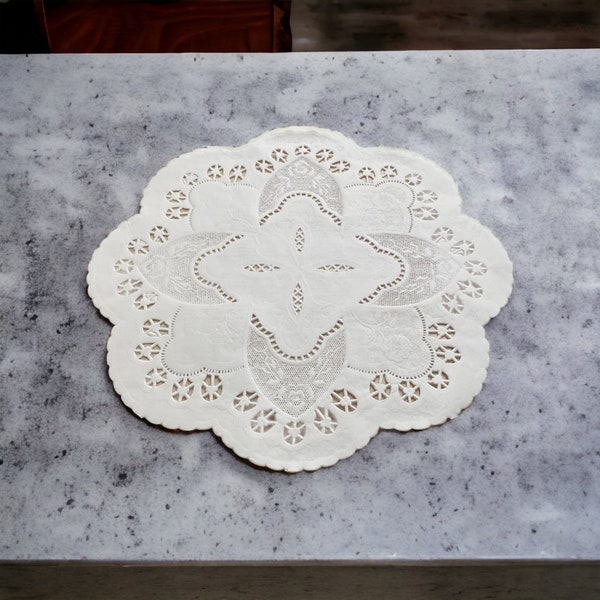 100 Whte 4.5 Paper Lace Doles, Dsposable Coasters, Cute Packagng